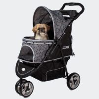 Petit chien shih tzu dans la poussette pour chien InnoPet Allure Onyx au joli design