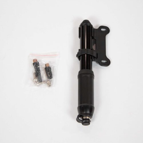 Pompe à air InnoPet pour les roues de poussette pour chien