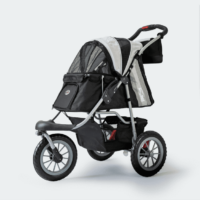poussette pour chien innopet comfort efa, vue de trois quarts avant