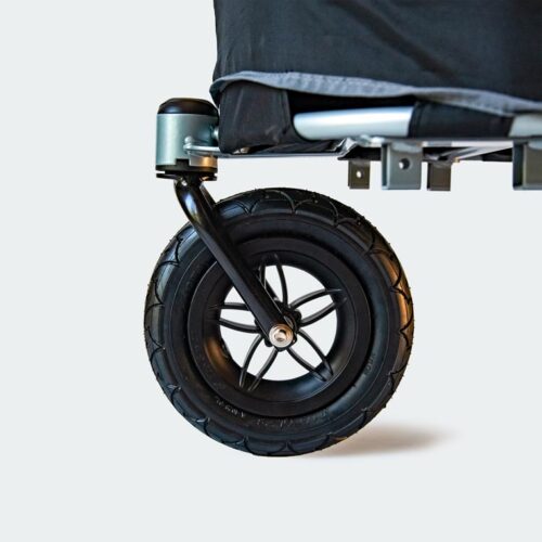 InnoPet Sporty EVR, poussette pour chien à roues caoutchouc tout-terrain et cabine spacieuse pour des sorties confortables en ville et sur les chemins forestiers